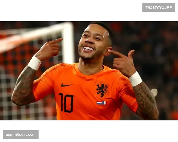 加拉塔萨雷重启与曼城门将埃德森谈判 转会连锁效应持续发酵