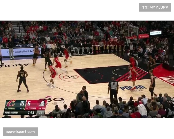 巴黎上演绝妙逆袭半场内连进三球彻底摧毁勒沃库森防线