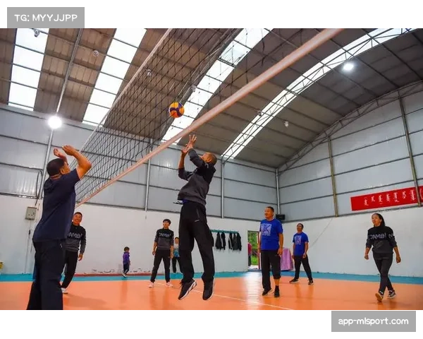 昂素镇牧民自发组建49支排球队，农闲打球替代饮酒打牌成新风尚