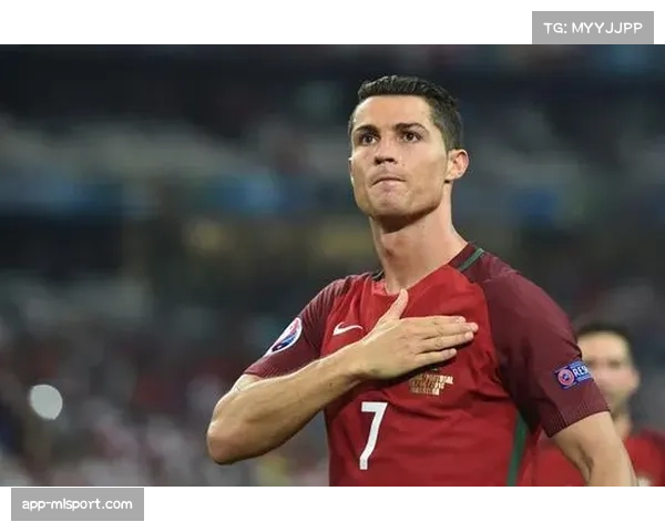 C罗白宫晚宴致谢特朗普,期待激励新一代 C罗白宫晚宴致谢特朗普,期待激励新一代