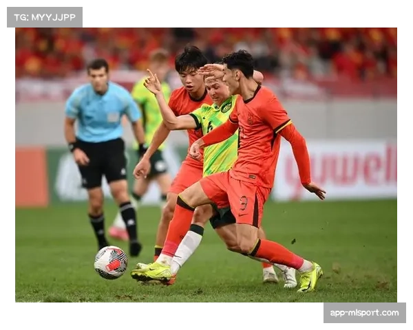 中国U23提前一天抵达吉达，适应场地进行最后备战